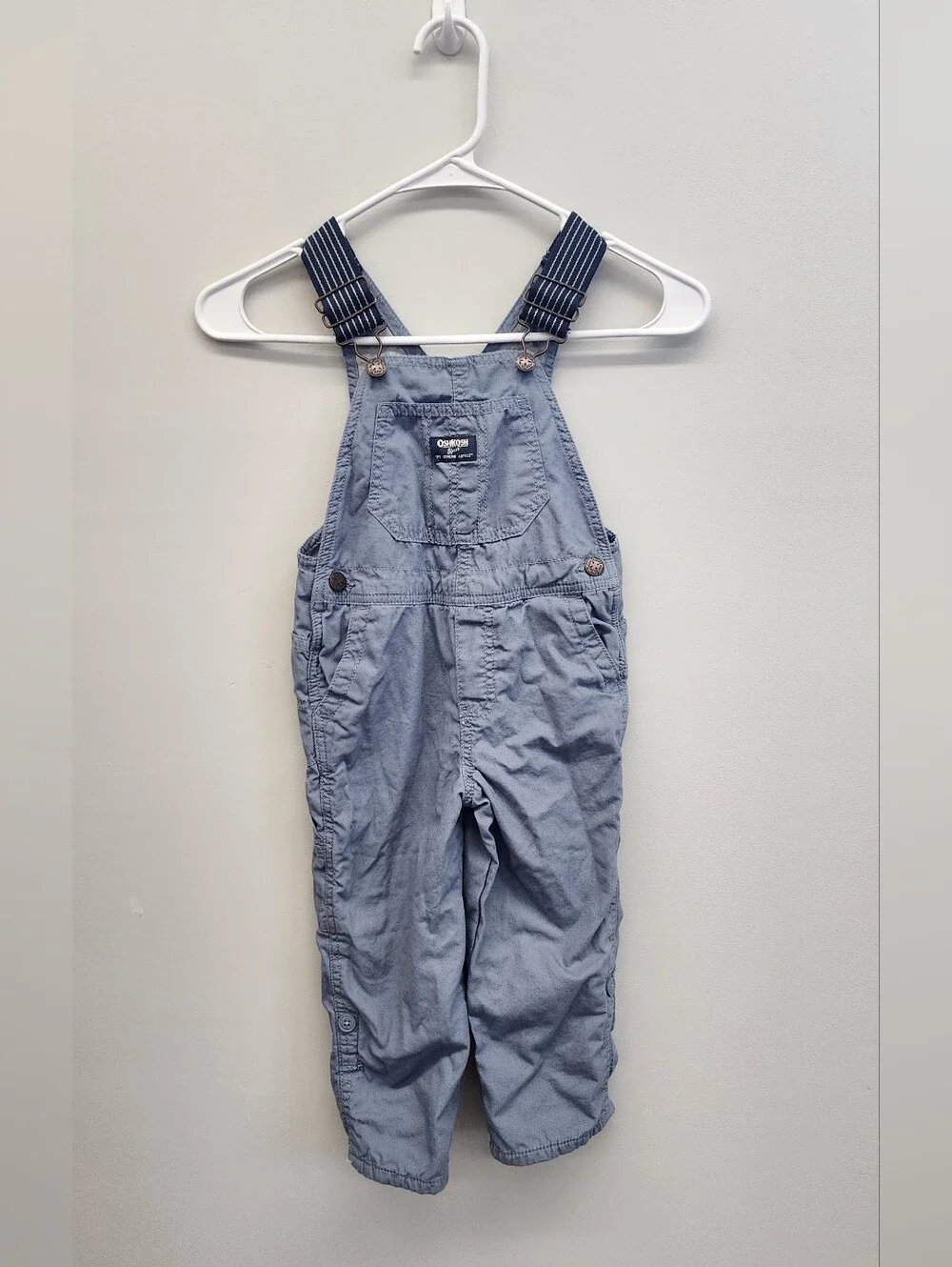 OshKosh B’gosh Toddler Blue Chambray Overalls 3T Adjustable Straps
